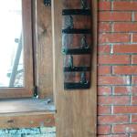 Стенни закачалки масив,изработени от автентични дъбови бъчви с ръчно ковани куки-вертикални!