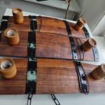 Полилеи от автентични дъбови бъчви с 2 ръчно изработени дървени чашки!