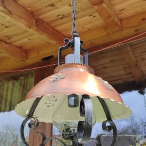 Голям старинен полилей съчетание от дърво, ковано желязо и метален капак с орнаменти!